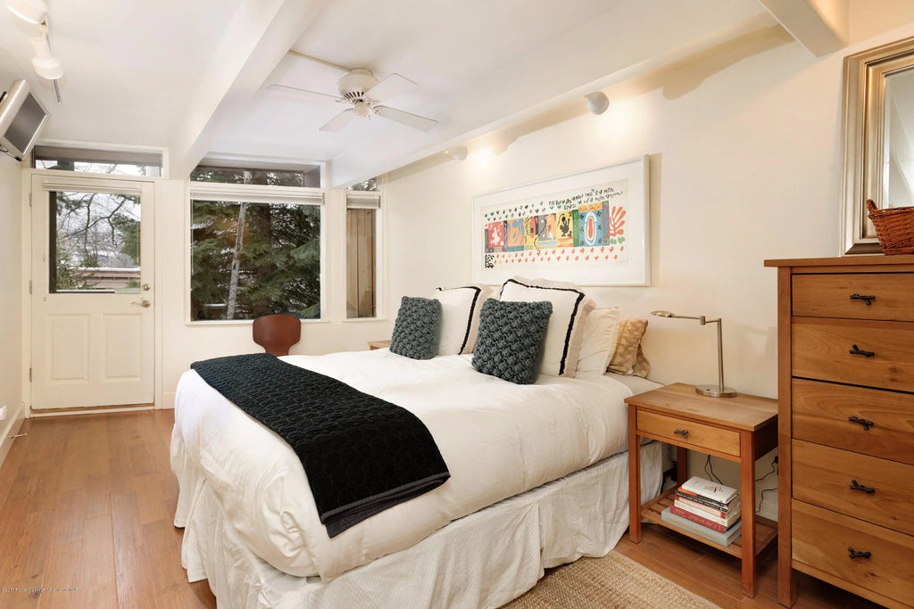 8 of 14 - 803 E Durant Avenue #6, Aspen, CO
