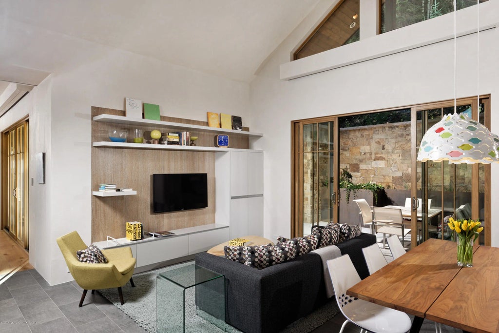 5 of 33 - 991 Moore Drive, Aspen, CO