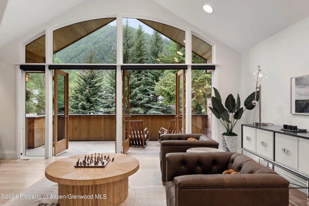 2 of 39 - 421 S West End Street, Aspen, CO