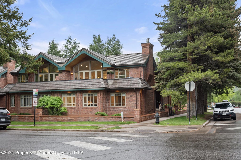 20 of 39 - 421 S West End Street, Aspen, CO