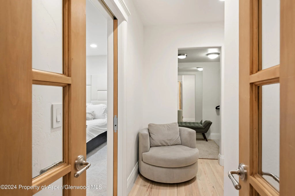 33 of 39 - 421 S West End Street, Aspen, CO