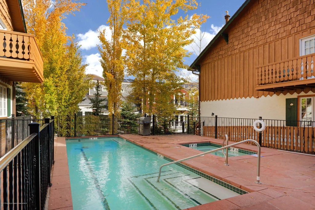 11 of 12 - 711 S Galena Street #19, Aspen, CO