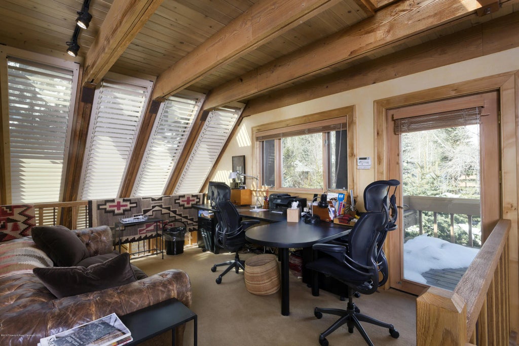 10 of 27 - 237 W Hopkins Avenue, Aspen, CO