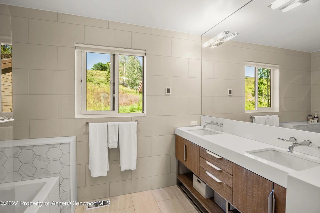 21 of 25 - 144 Meadow Road, Snowmass Village, CO