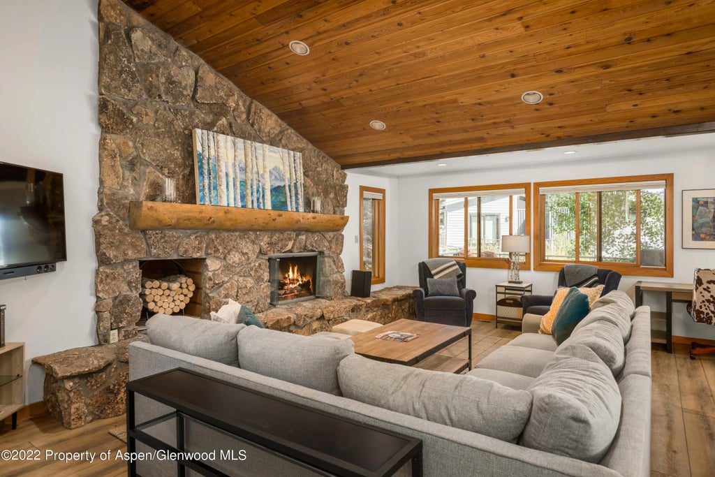 4 of 25 - 144 Meadow Road, Snowmass Village, CO