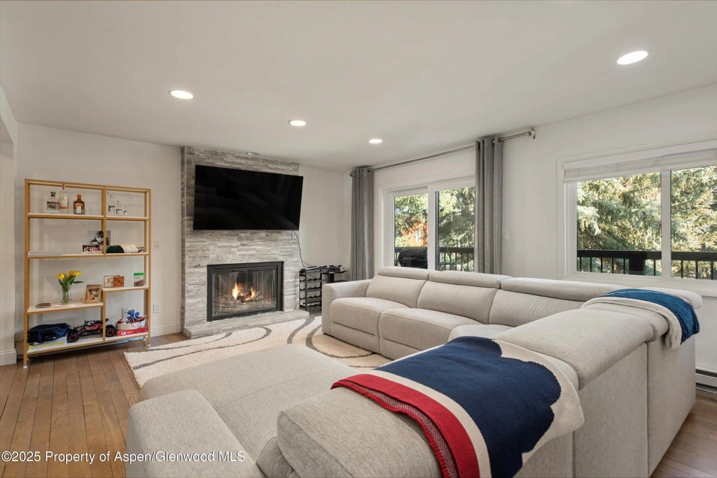 1 of 22 - N/A, Aspen, CO