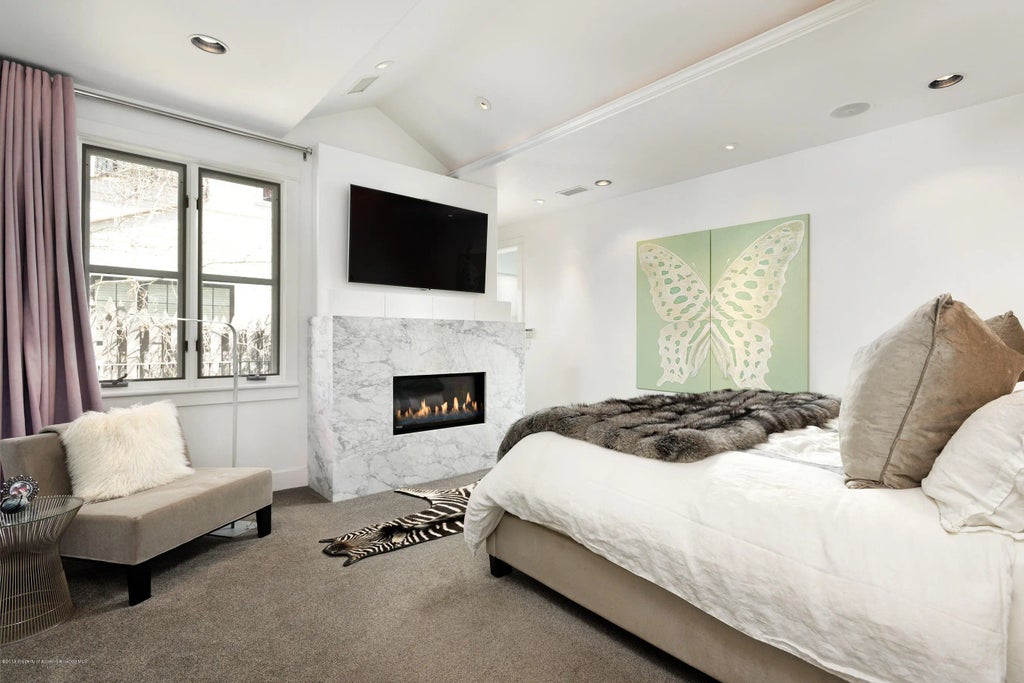 13 of 29 - 533 W Francis Street, Aspen, CO
