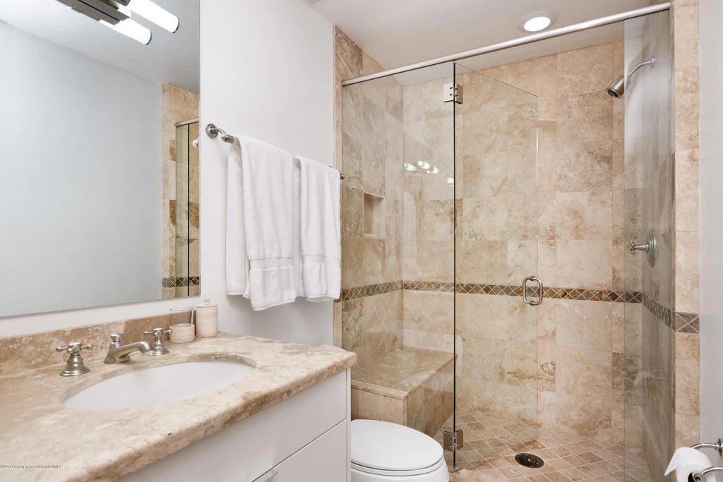 24 of 29 - 533 W Francis Street, Aspen, CO