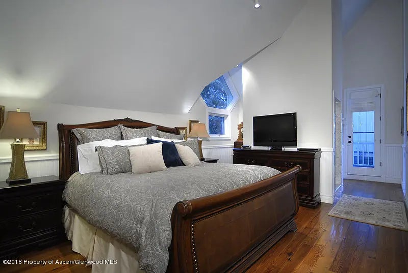 3 of 12 - 717 W Francis Street, Aspen, CO