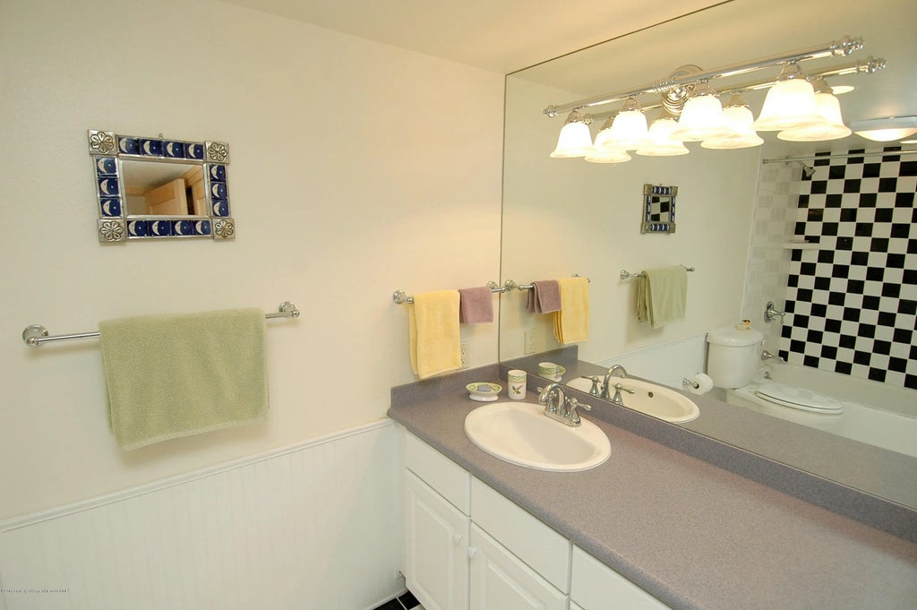 9 of 12 - 311 S Aspen Street Unit 6, Aspen, CO