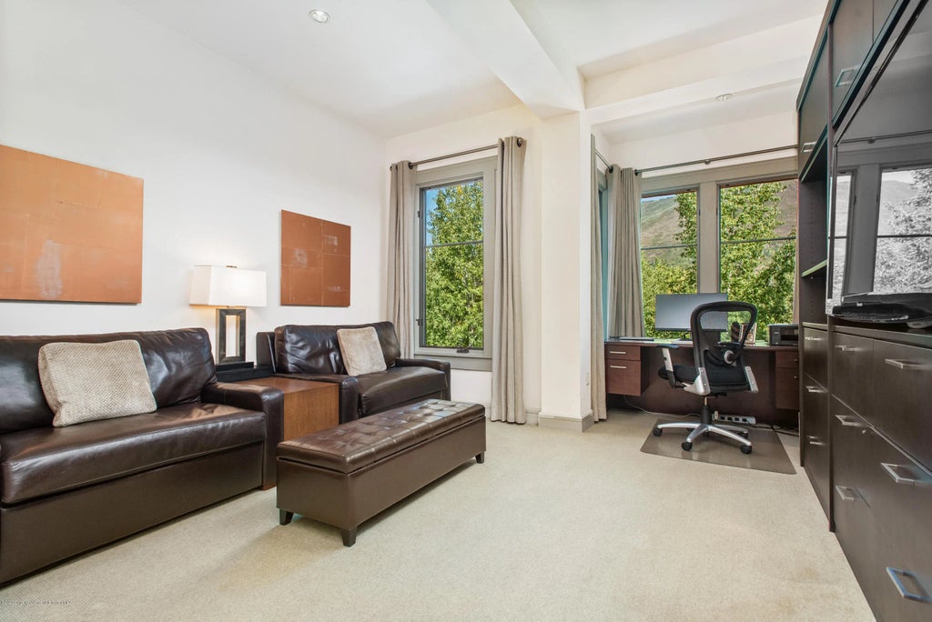 11 of 17 - 501 Rio Grande Place 205, Aspen, CO