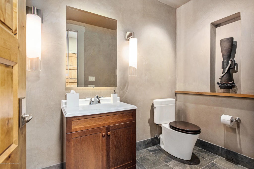 12 of 17 - 501 Rio Grande Place 205, Aspen, CO