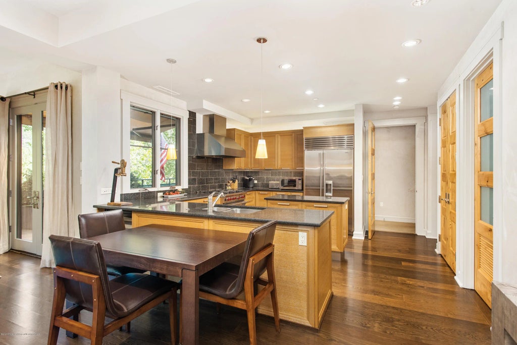 5 of 17 - 501 Rio Grande Place 205, Aspen, CO