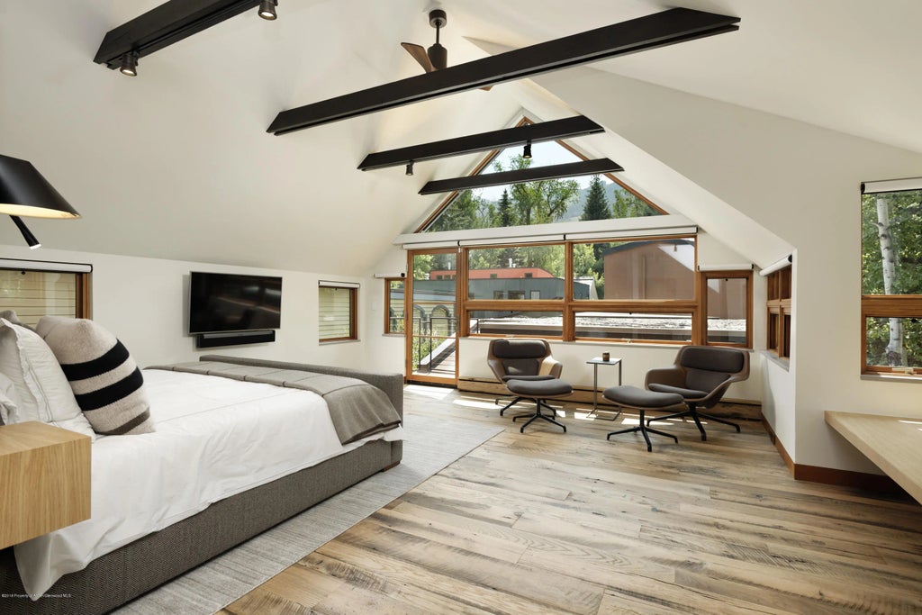 12 of 34 - 411 W Francis Street, Aspen, CO