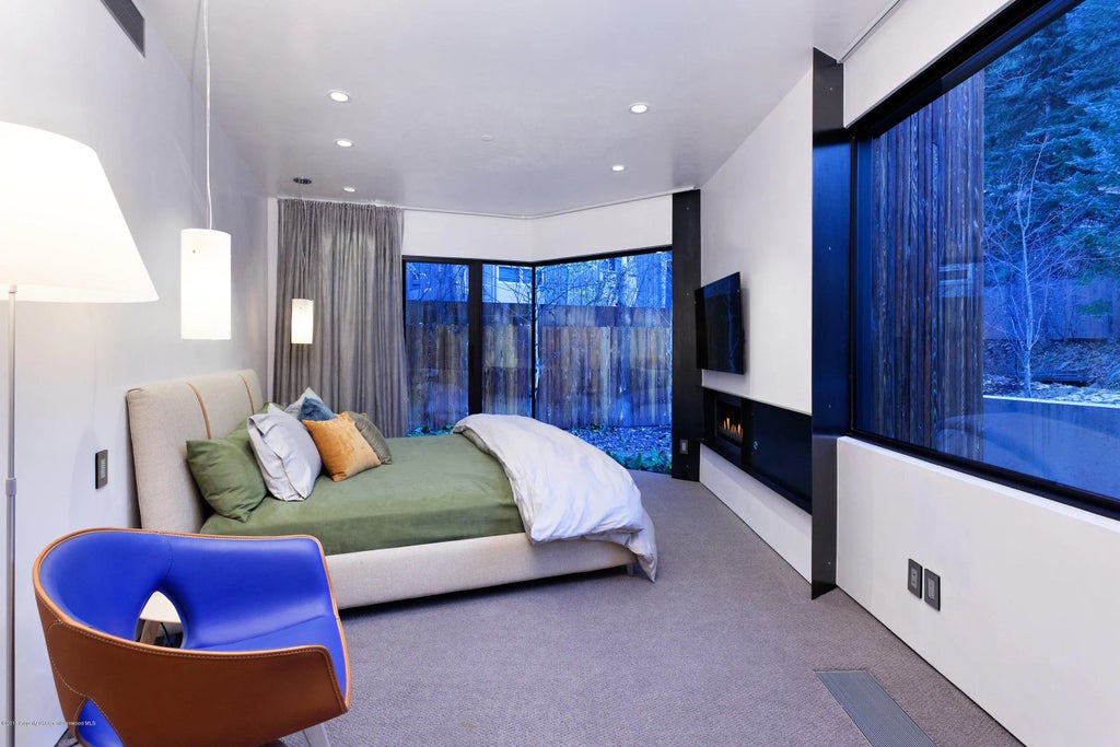 15 of 30 - 1118 Waters Avenue, Aspen, CO