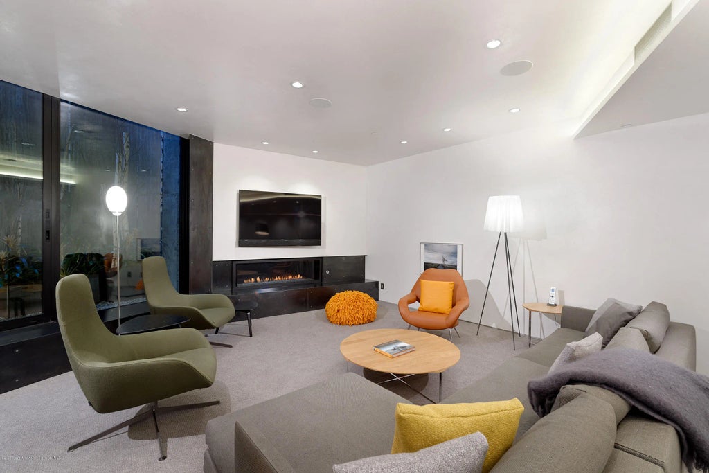 29 of 30 - 1118 Waters Avenue, Aspen, CO