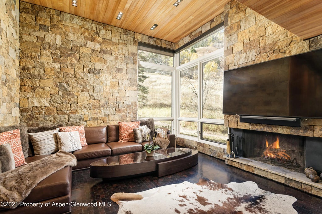 1 of 24 - 800 S Monarch Street #4, Aspen, CO