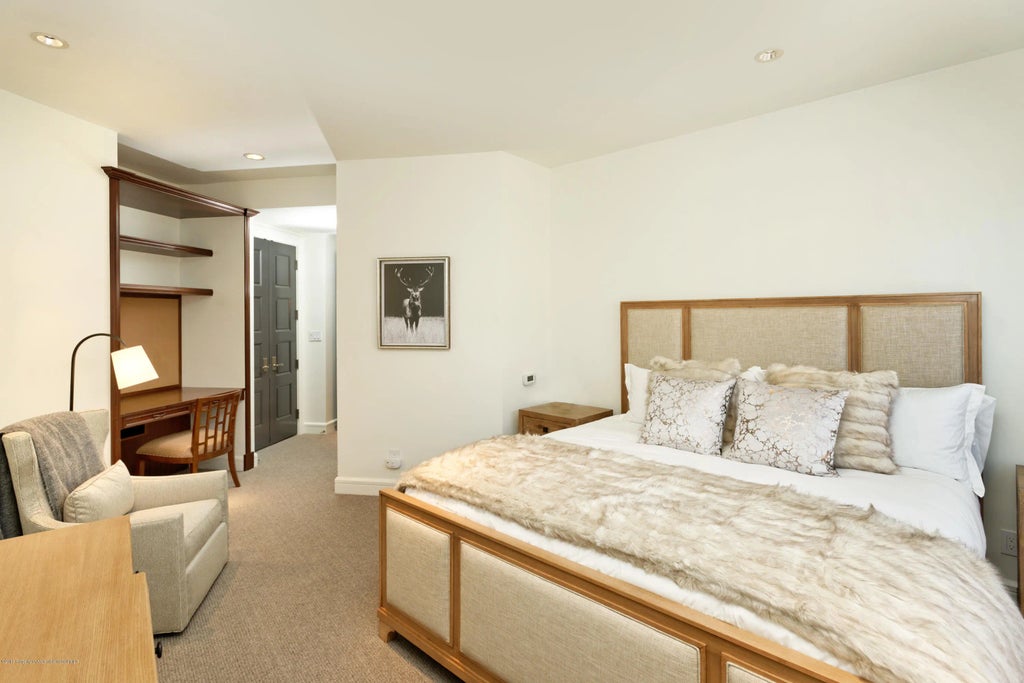 10 of 20 - 101 Founders Place #201, Aspen, CO