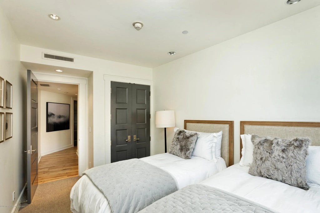 13 of 20 - 101 Founders Place #201, Aspen, CO