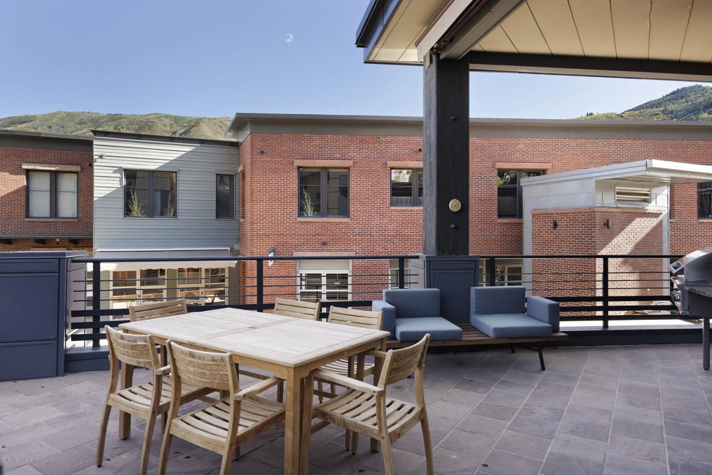 19 of 20 - 101 Founders Place #201, Aspen, CO