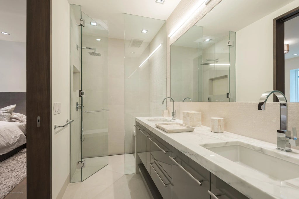 18 of 40 - 79 Winter Way, Aspen, CO