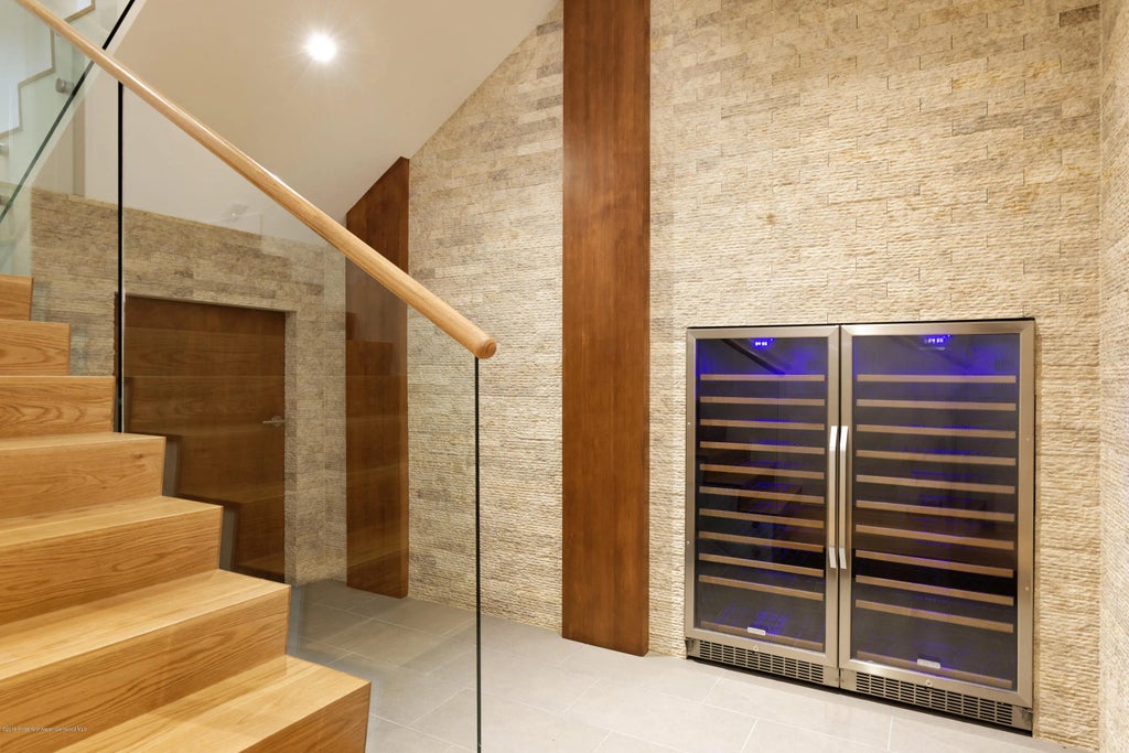 26 of 28 - 745 Castle Creek Drive, Aspen, CO