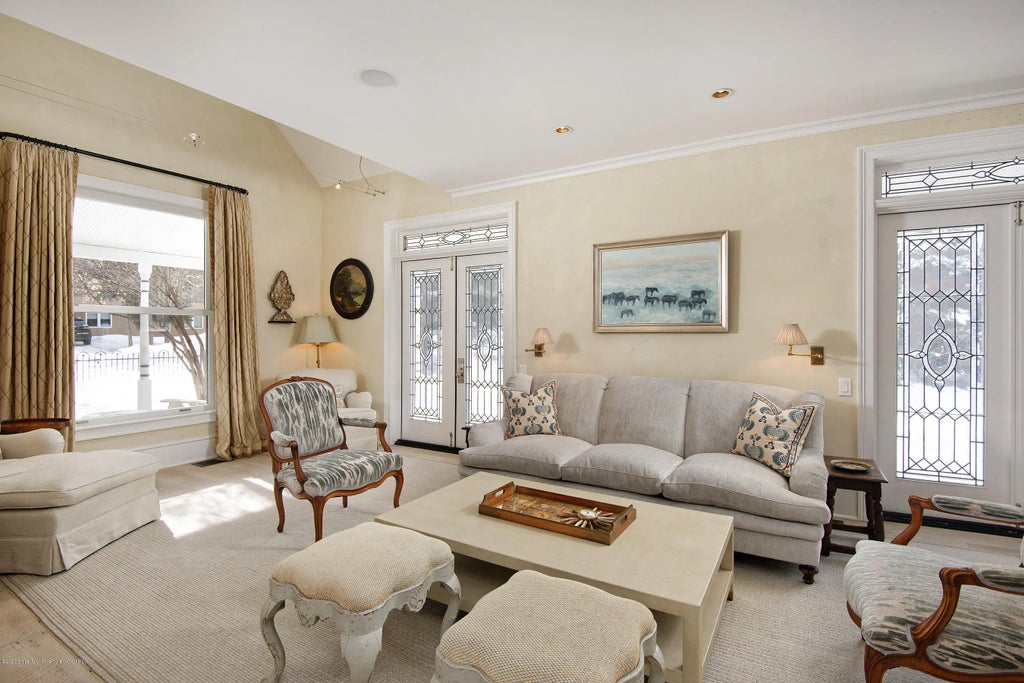 2 of 26 - 716 W Francis Street, Aspen, CO