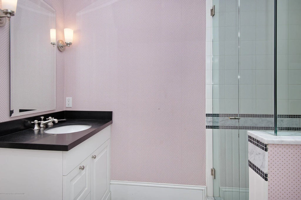20 of 26 - 716 W Francis Street, Aspen, CO