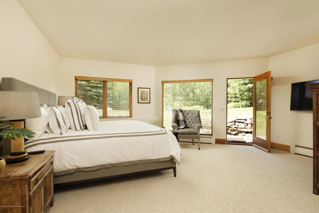 25 of 36 - 1417 Crystal Lake Road, Aspen, CO