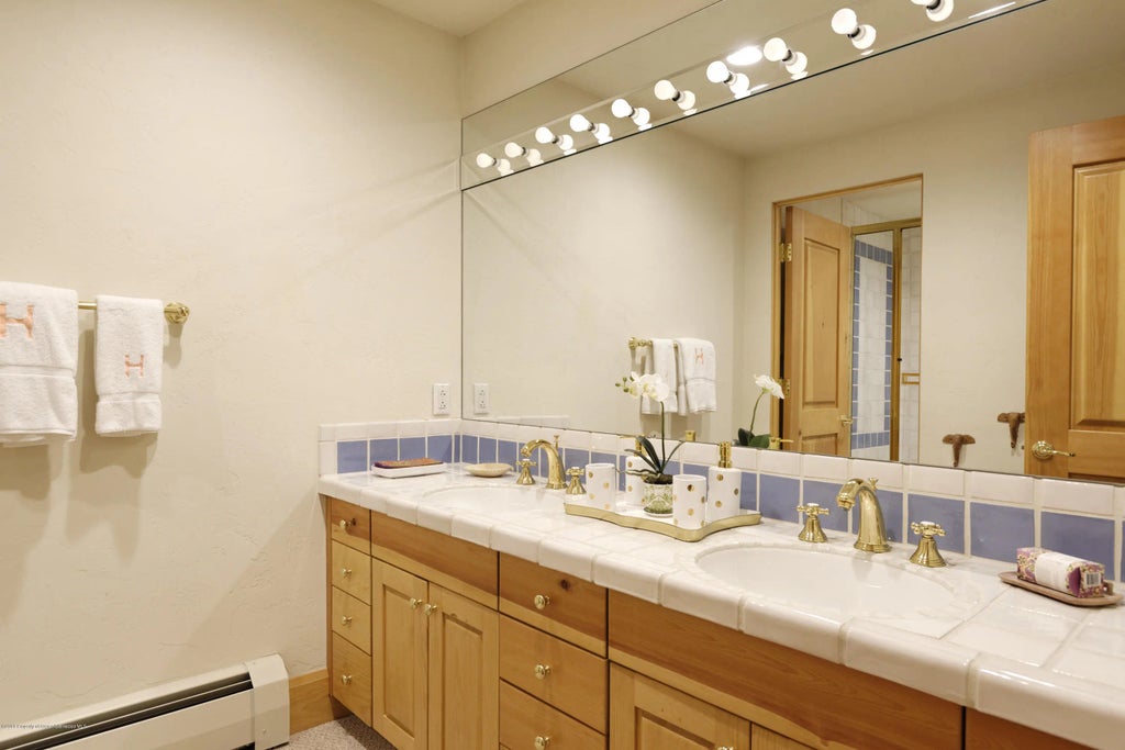 30 of 36 - 1417 Crystal Lake Road, Aspen, CO