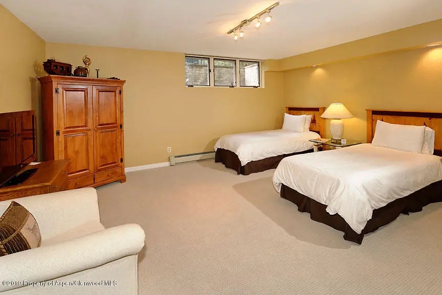 12 of 15 - 814 E Cooper Avenue, Aspen, CO