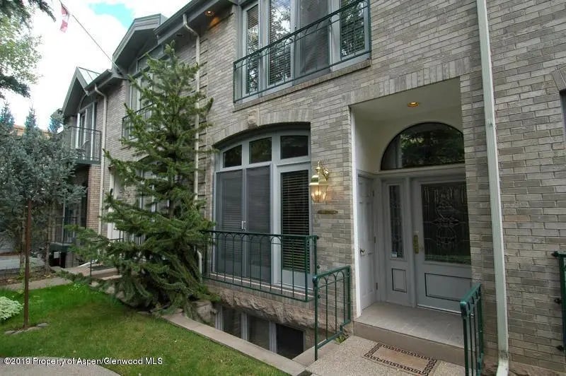 14 of 15 - 814 E Cooper Avenue, Aspen, CO