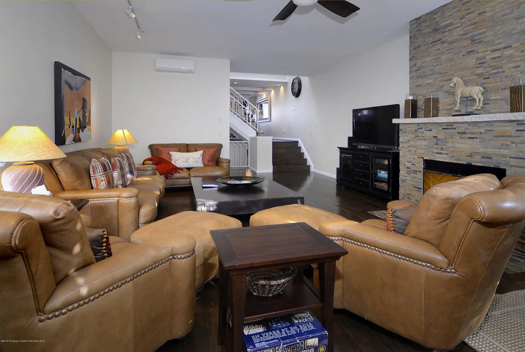 4 of 15 - 814 E Cooper Avenue, Aspen, CO