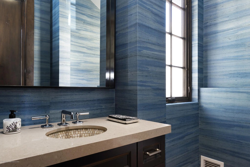 25 of 32 - 235 Exhibition Lane, Aspen, CO