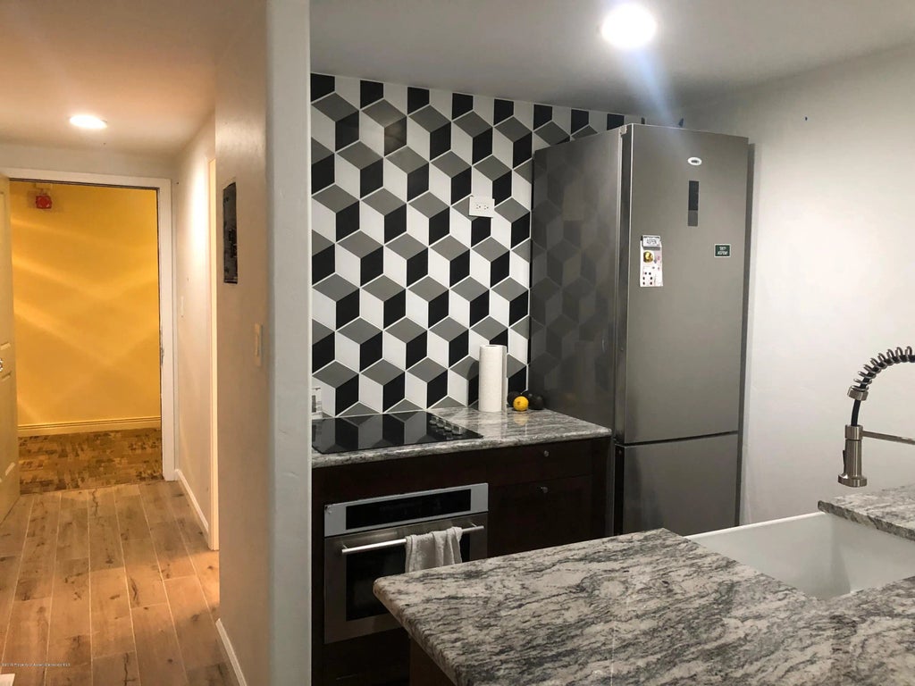 1 of 12 - 119 E Cooper Avenue 18, Aspen, CO