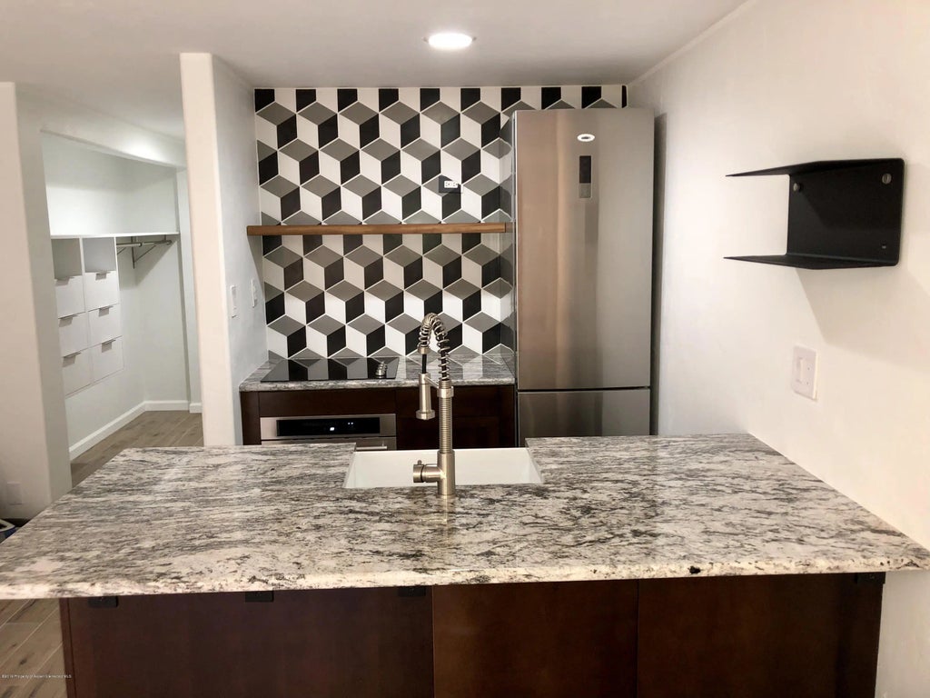 4 of 12 - 119 E Cooper Avenue 18, Aspen, CO