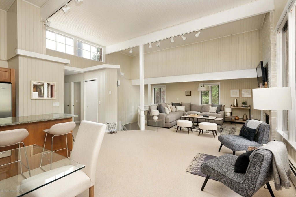 6 of 13 - 117 N Monarch Street Unit #2, Aspen, CO