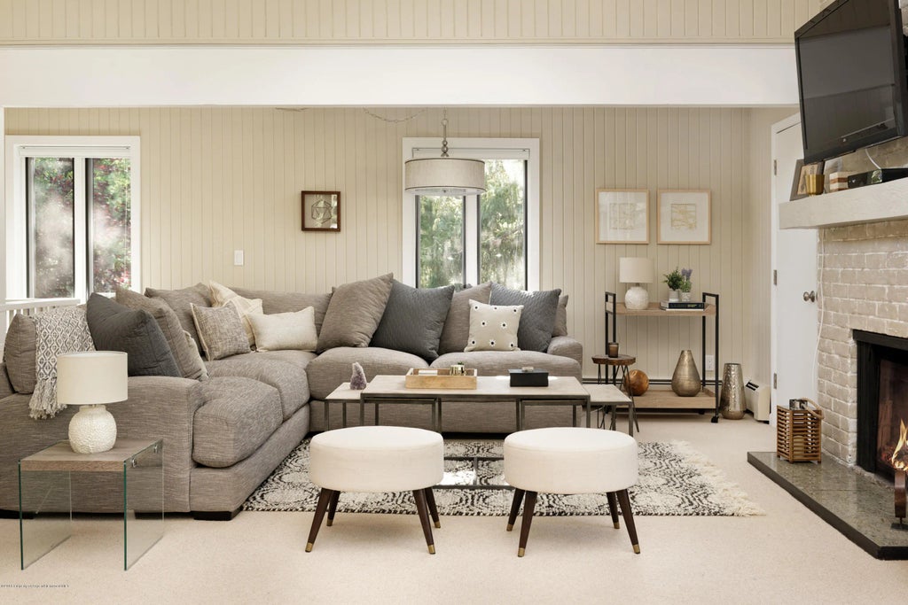 8 of 13 - 117 N Monarch Street Unit #2, Aspen, CO