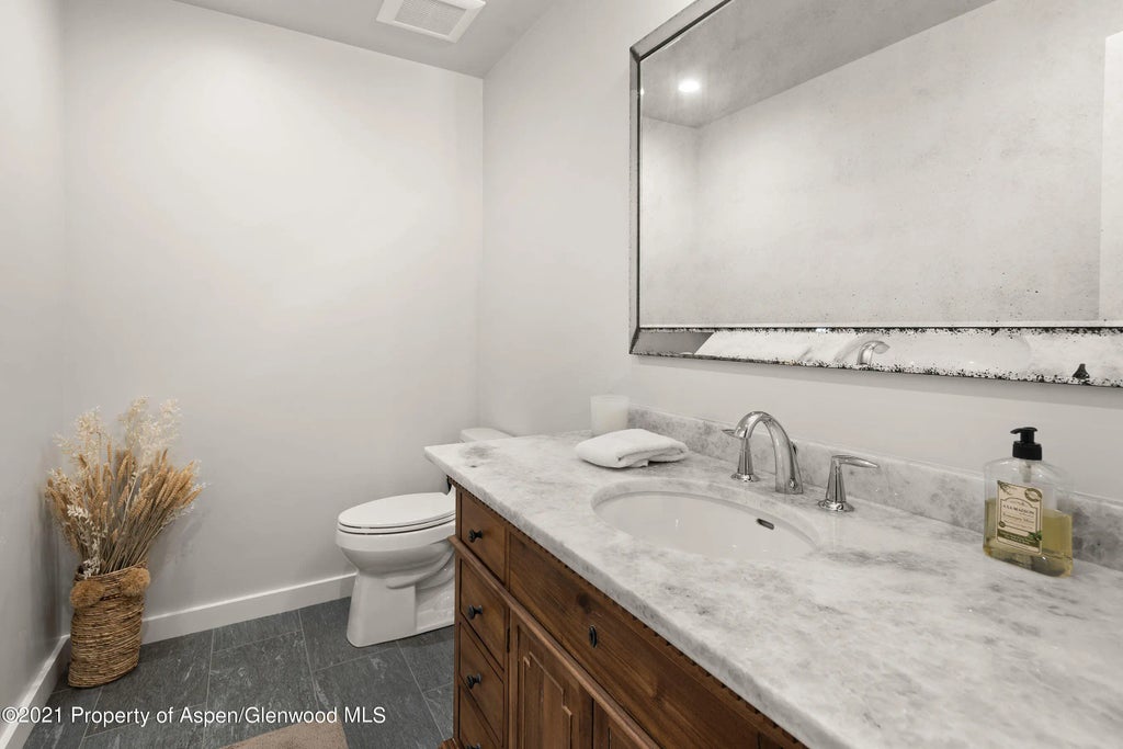 26 of 35 - 408 Snowmass Club Circle Unit 10, Snowmass Village, CO