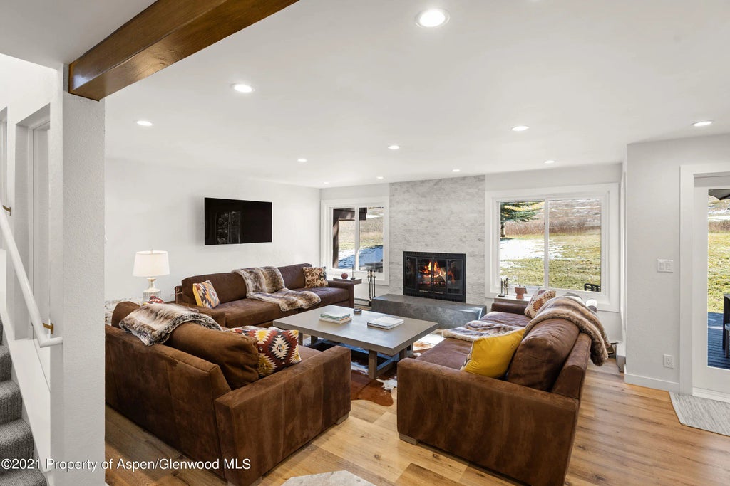 33 of 35 - 408 Snowmass Club Circle Unit 10, Snowmass Village, CO