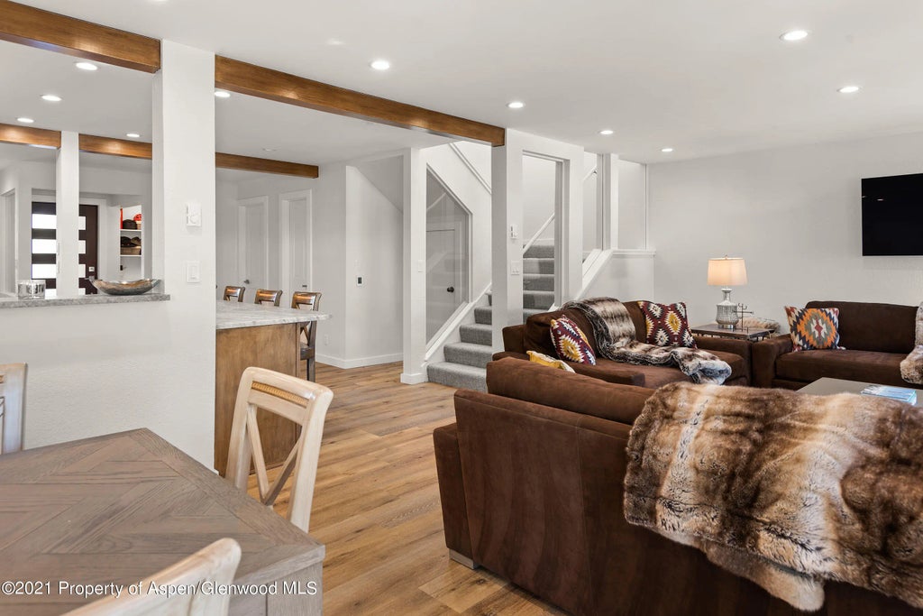 4 of 35 - 408 Snowmass Club Circle Unit 10, Snowmass Village, CO