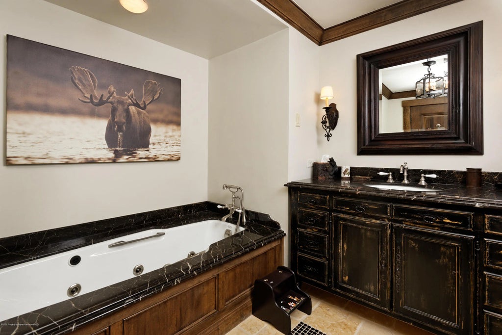 23 of 50 - 565 N Starwood Drive, Aspen, CO