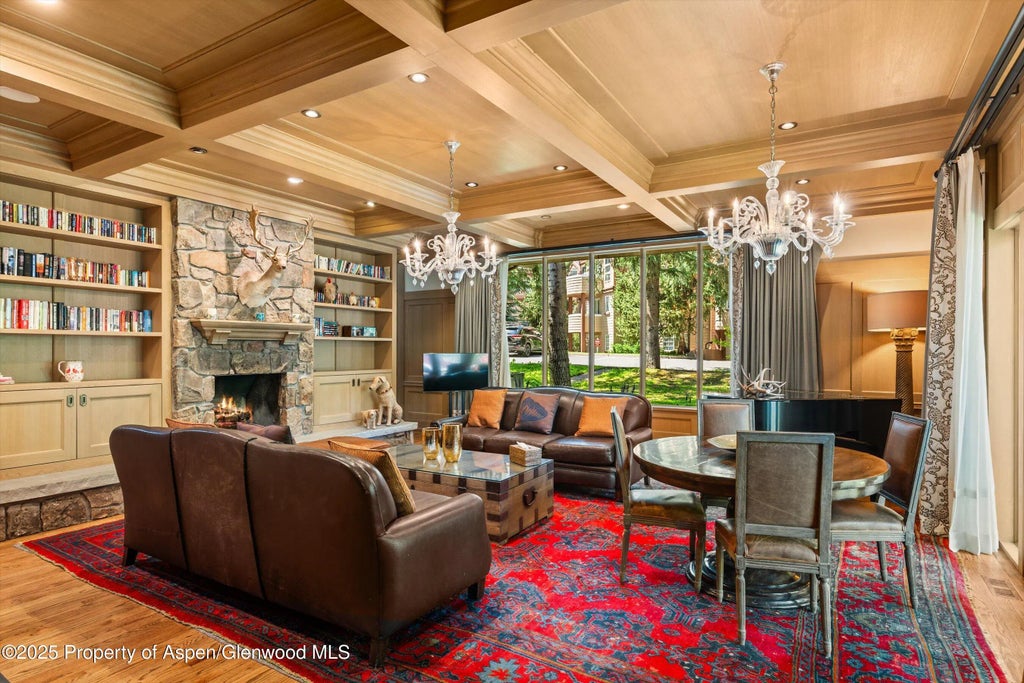 34 of 43 - 627 S Original Street, Aspen, CO
