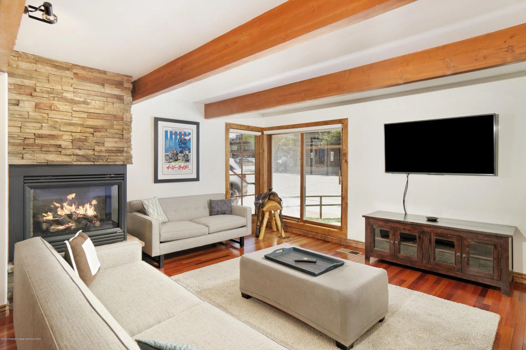 1 of 25 - 630 E Cooper Avenue 1, Aspen, CO