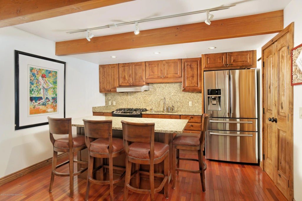 4 of 25 - 630 E Cooper Avenue 1, Aspen, CO