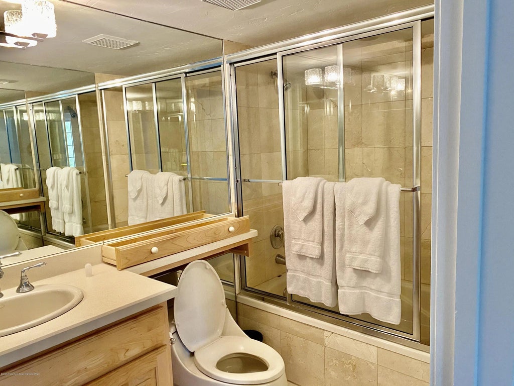 8 of 14 - 630 E Cooper Avenue 18, Aspen, CO