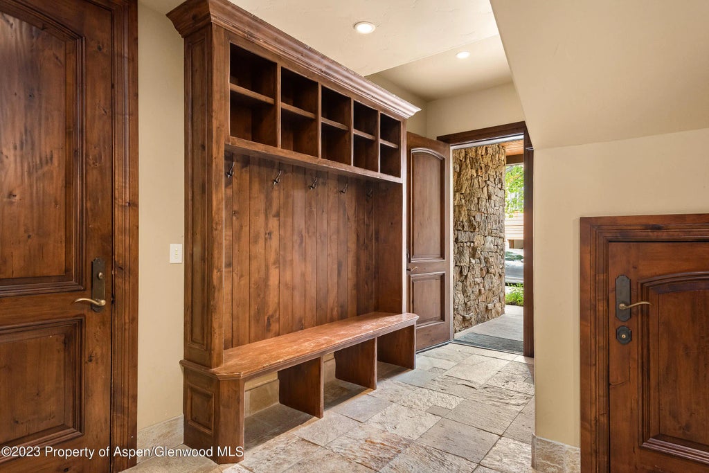 13 of 55 - 81 Thunderbowl Lane, Aspen, CO