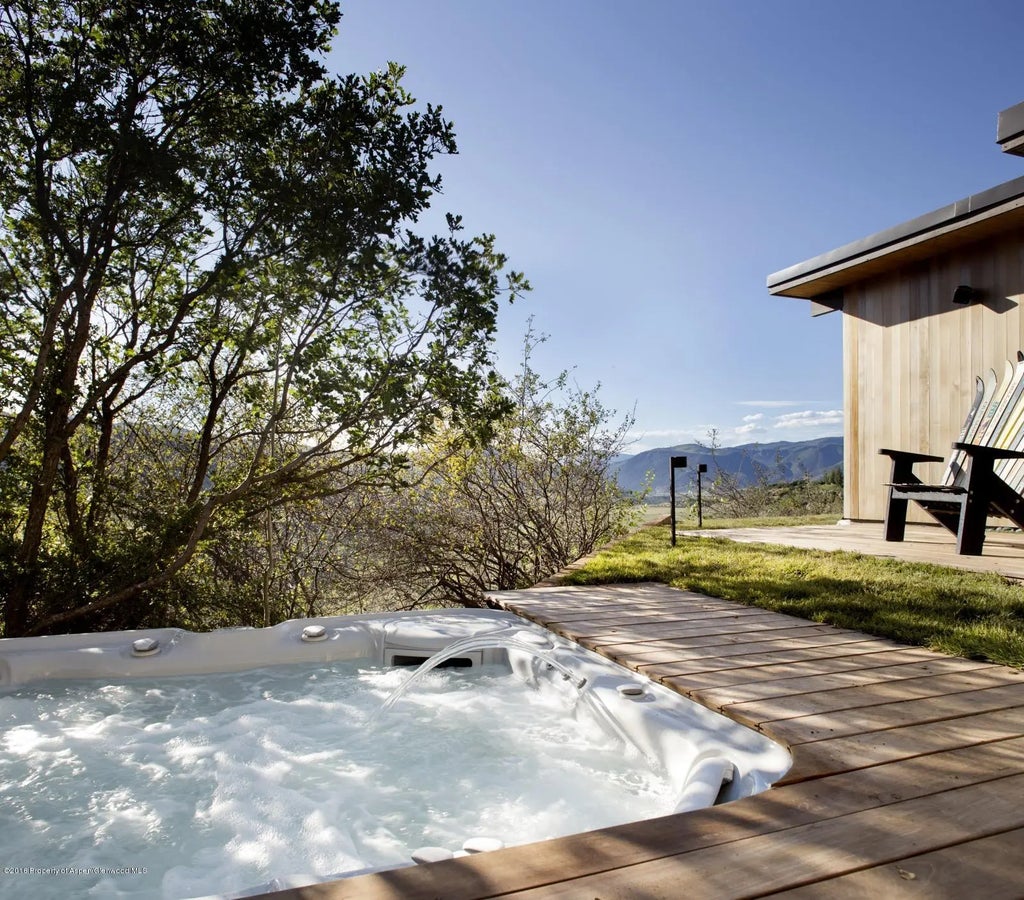 37 of 42 - 2116 Mclain Flats Road, Aspen, CO