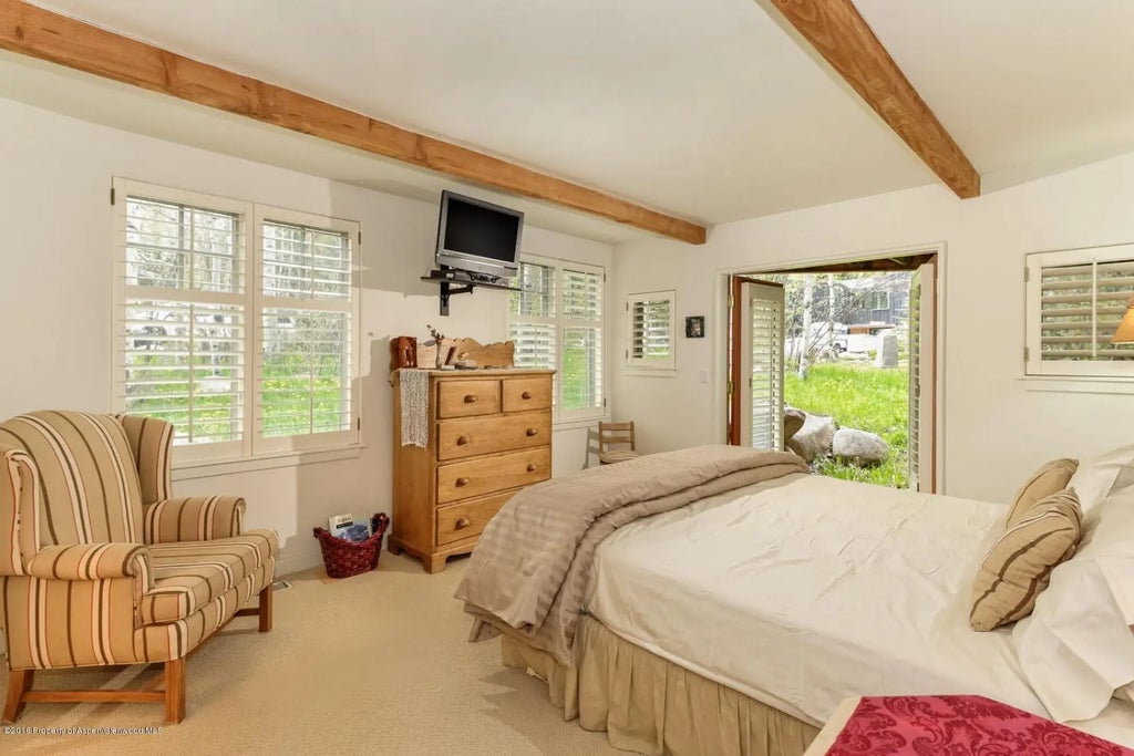 8 of 17 - 1109 Waters Avenue, Aspen, CO