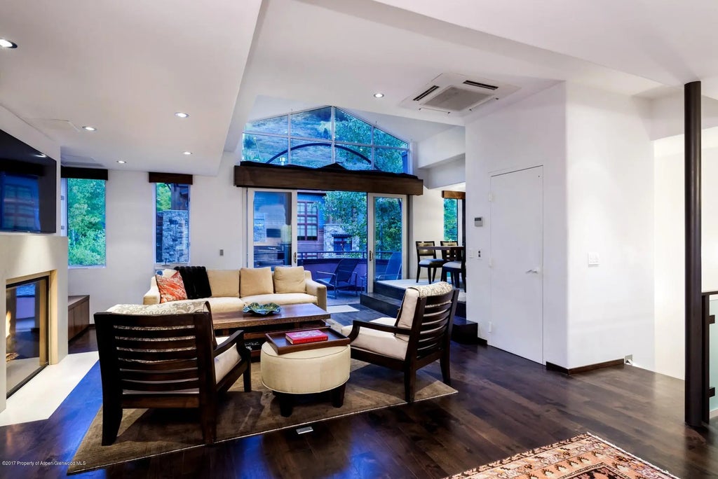 5 of 31 - 342 Summit Street B, Aspen, CO